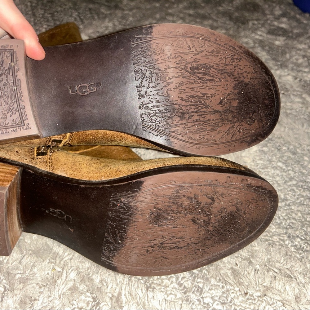 UGG Women's Tan Leather Boots - Picture 4 of 5